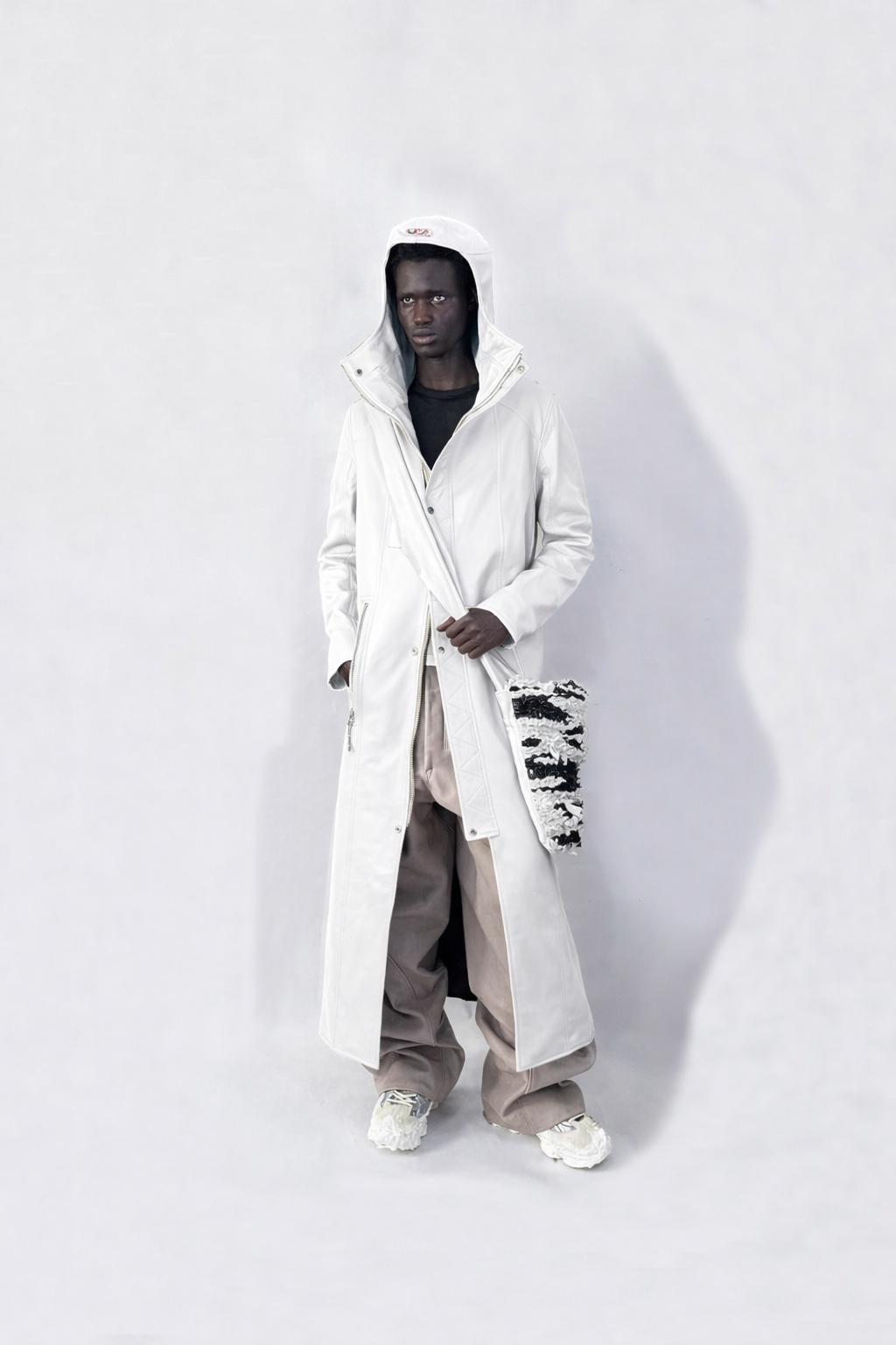WHITE FITED COAT