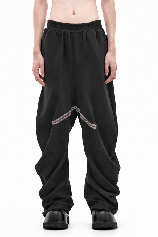 BLACK TWISTED TRACK PANTS