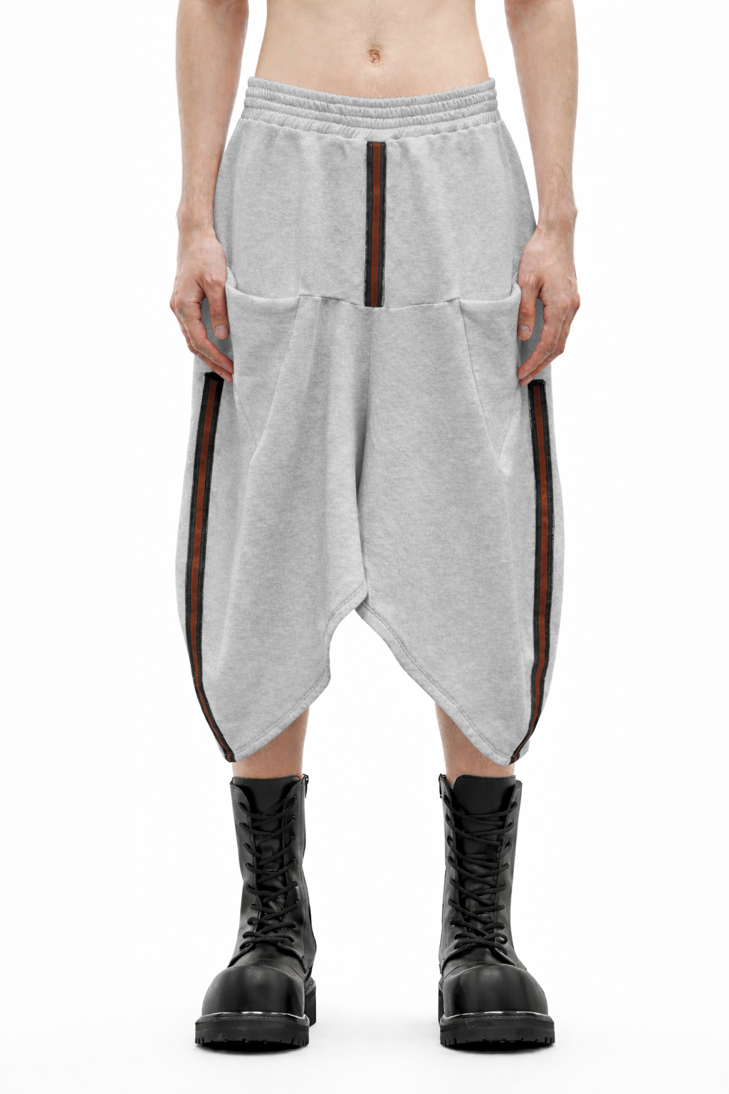 LIGHT GREY TWISTED SHORTS