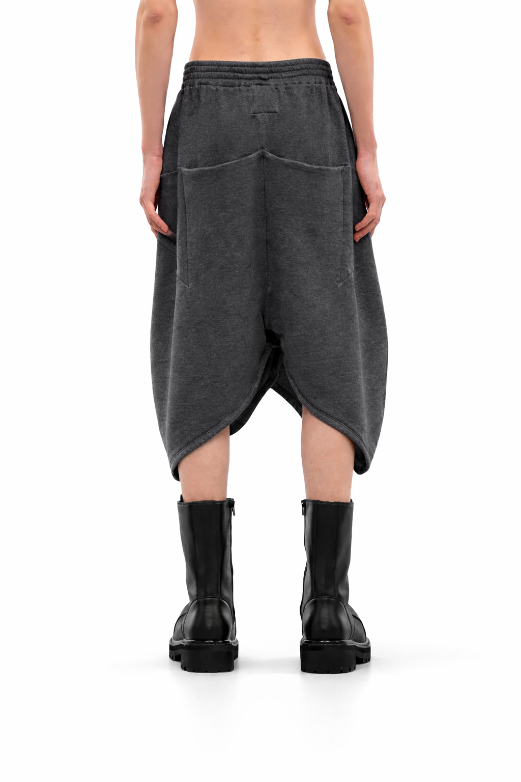 DARK GREY TWISTED SHORTS