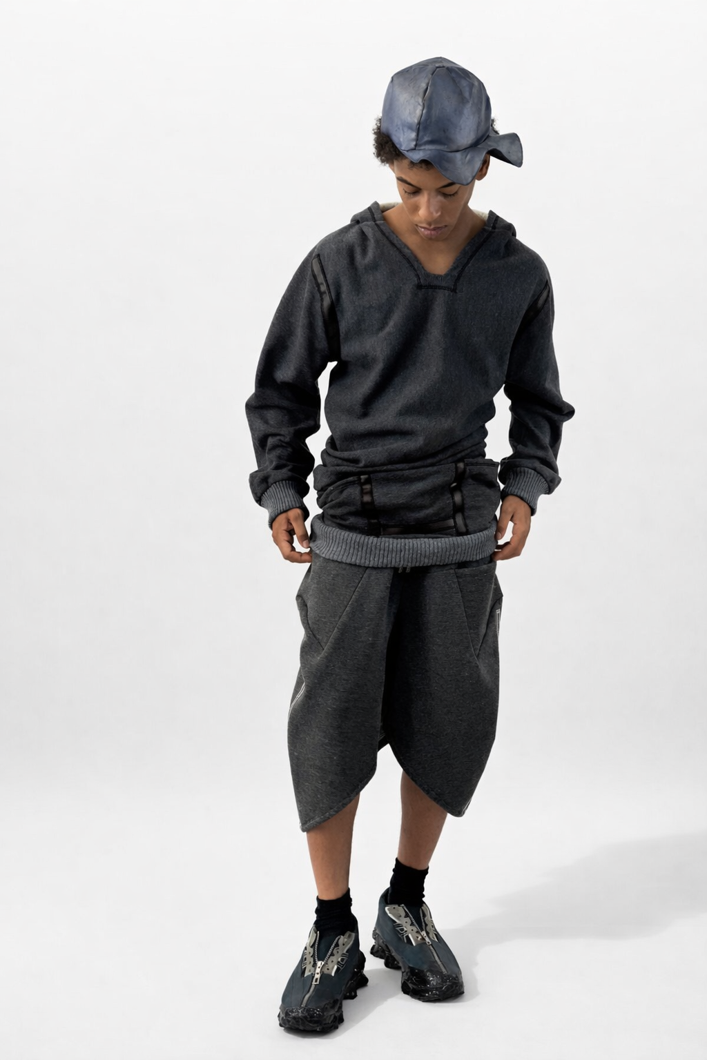 TWISTED HOODIE