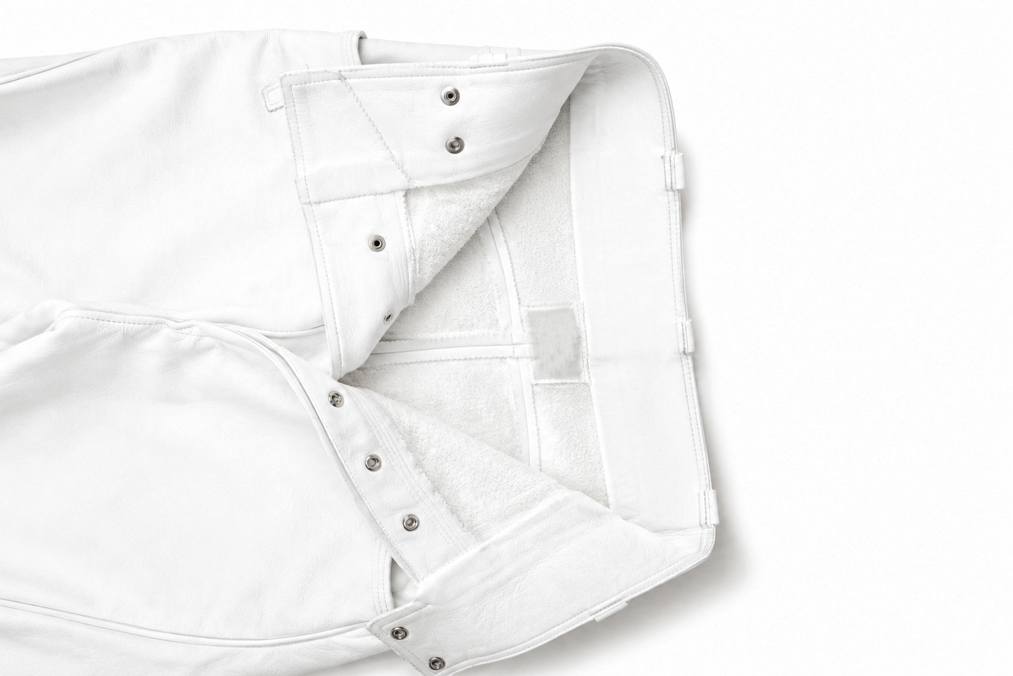 LIGHT WHITE REVERSED BAGGY