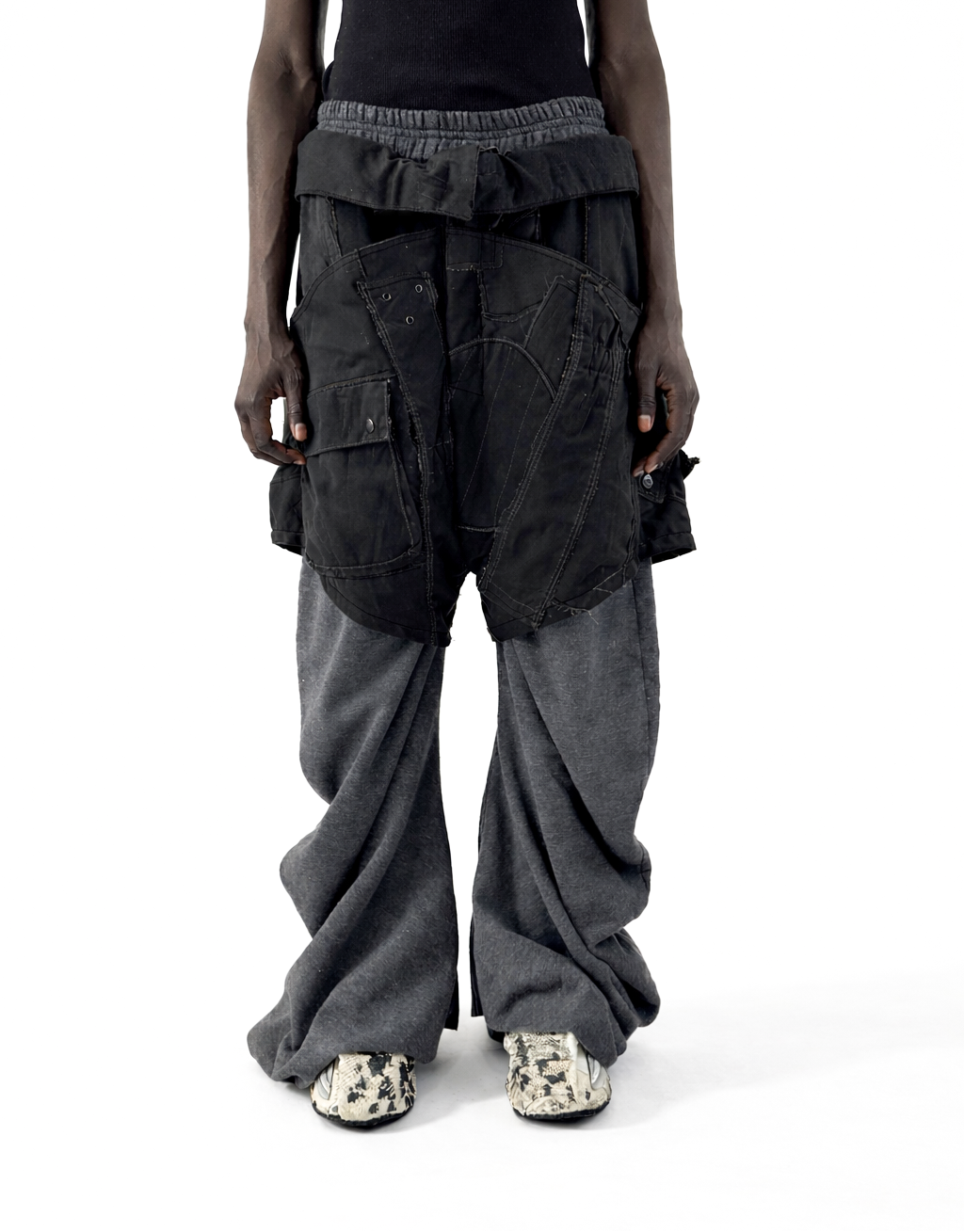 BLACK HYBRID TWISTED TRACK PANTS