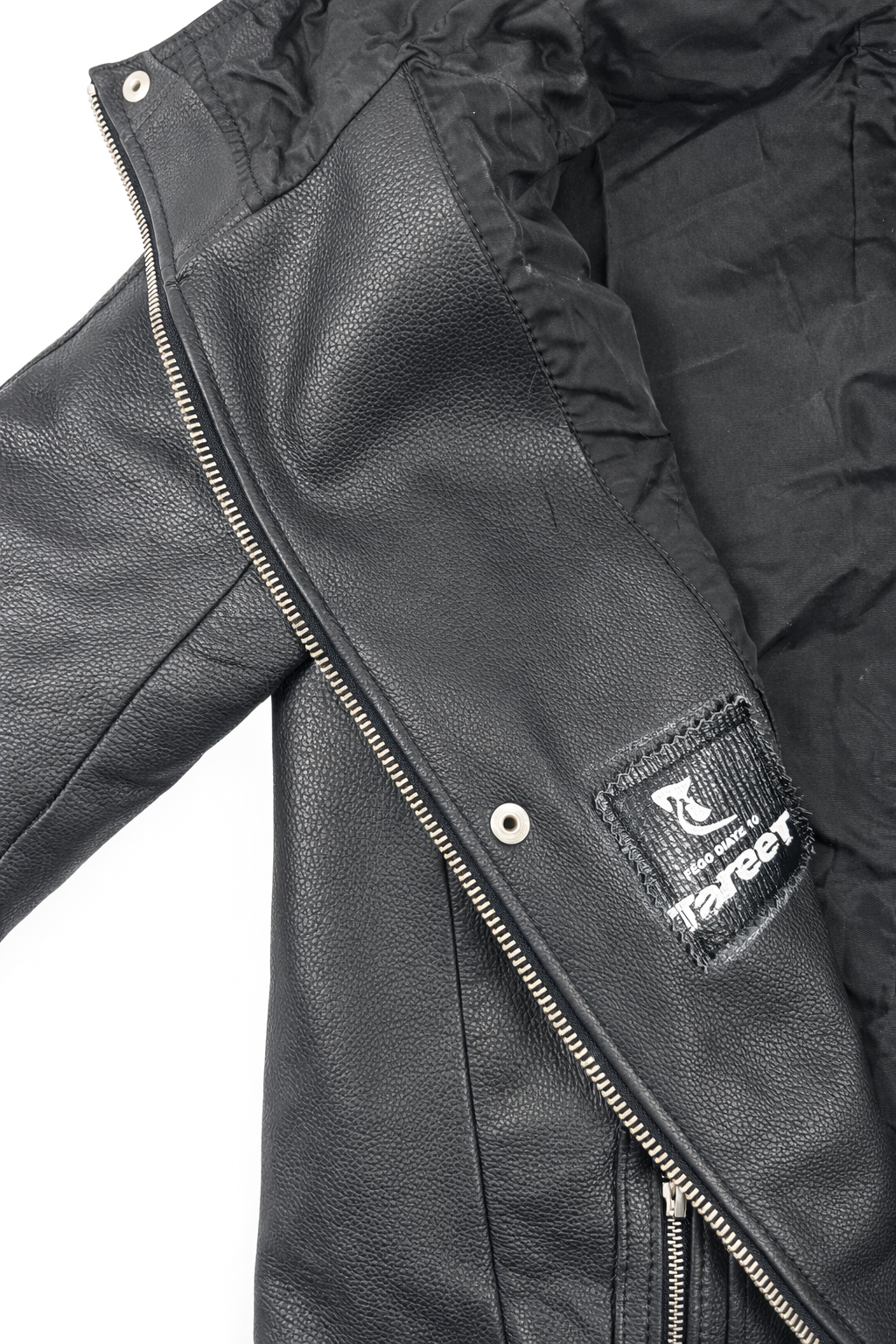BLACK FITED COAT