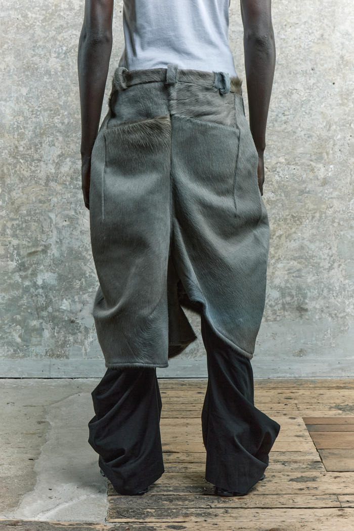 KARAW LIGHT GREY