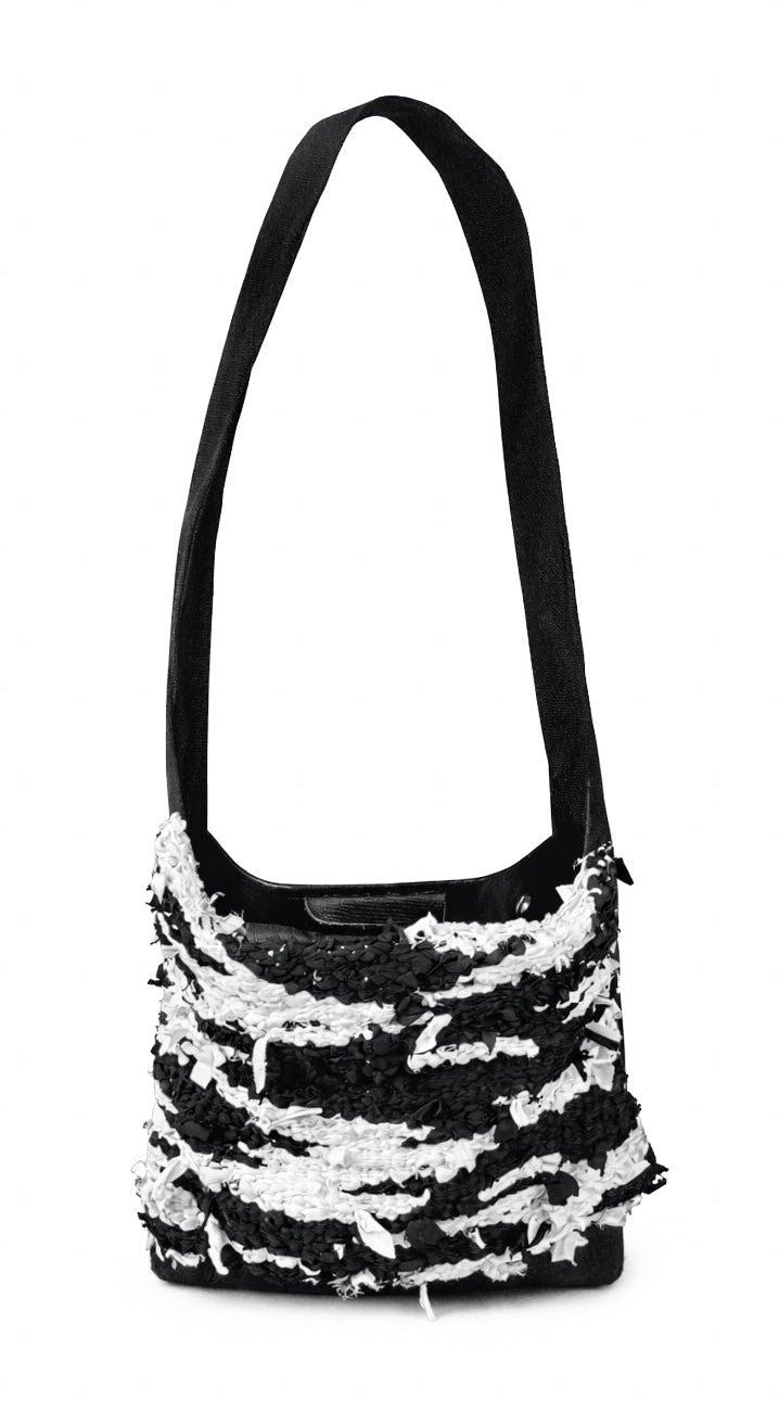 WEAVING TOTE